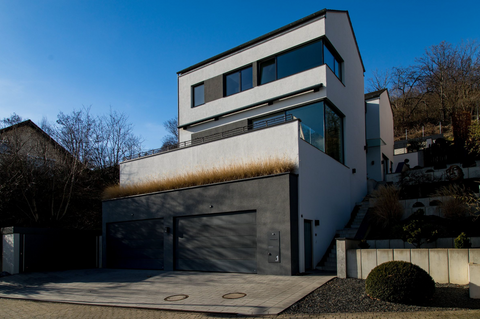 (VERKAUFT) Luxuriöse Villa mit Panoramablick in Neustadt an der Weinstraße