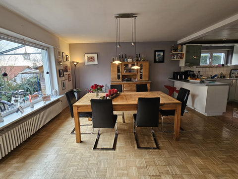 Schöne 5 Zimmer Maisonette ETW (EG/UG) mit 310 m² eigenem Garten, Bestlage Wiesloch; Südausrichtung