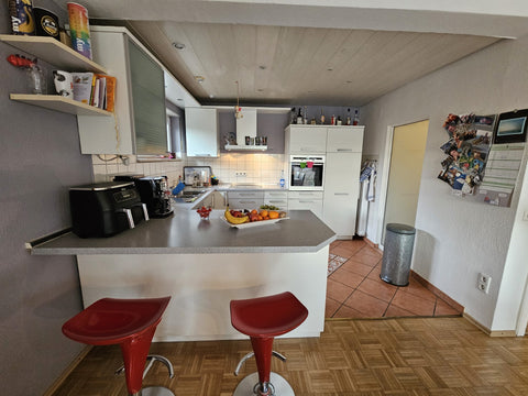 Schöne 5 Zimmer Maisonette ETW (EG/UG) mit 310 m² eigenem Garten, Bestlage Wiesloch; Südausrichtung