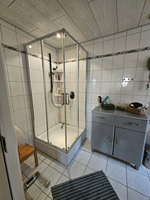 Schöne 5 Zimmer Maisonette ETW (EG/UG) mit 310 m² eigenem Garten, Bestlage Wiesloch; Südausrichtung