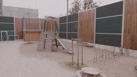 Langfristige Kapitalanlage mit ca. 4,34% Rendite p.a.! Solide vermietete KiTa in zentraler Lage von Bretten, Baujahr 2024