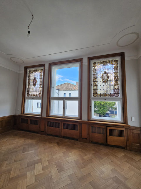 Wohn-/Büroträume in der Dyckerhoff Villa direkt am Rhein in Wiesbaden