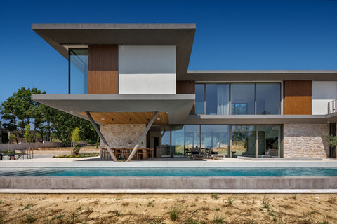 Exklusive Designervilla in Istrien – Mediterraner Luxus trifft auf zeitlose Architektur