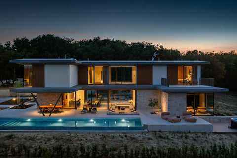Exklusive Designervilla in Istrien – Mediterraner Luxus trifft auf zeitlose Architektur