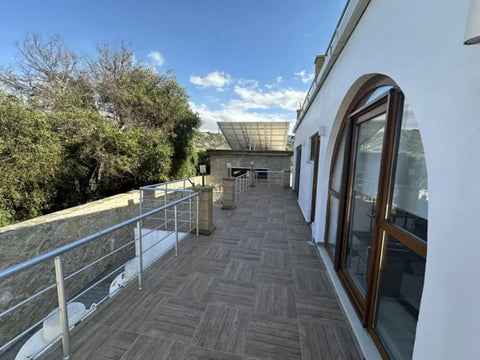 Villa "Extravaganza" in Alagadi – exklusive Villa in erster Meereslinie auf Nordzypern
