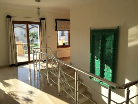 Villa "Extravaganza" in Alagadi – exklusive Villa in erster Meereslinie auf Nordzypern